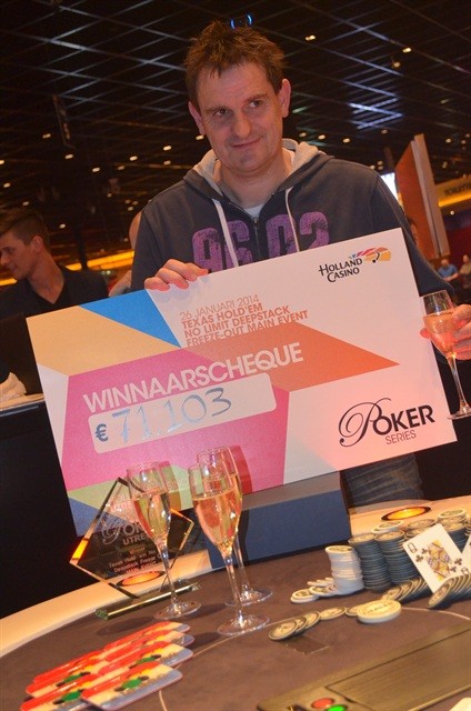 http://www.pokercity.nl/uploads/lrFoto/DSC_9512.JPG