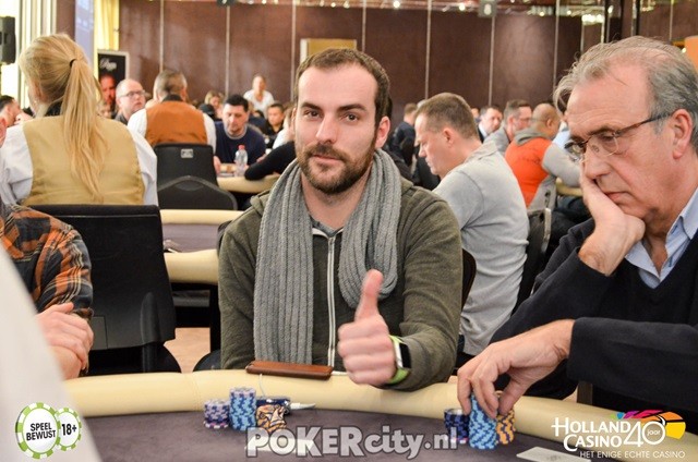 http://www.pokercity.nl/uploads/lrFoto/event1448/DSC_0262.jpg