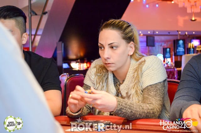 http://www.pokercity.nl/uploads/lrFoto/event1456/DSC_0447.jpg