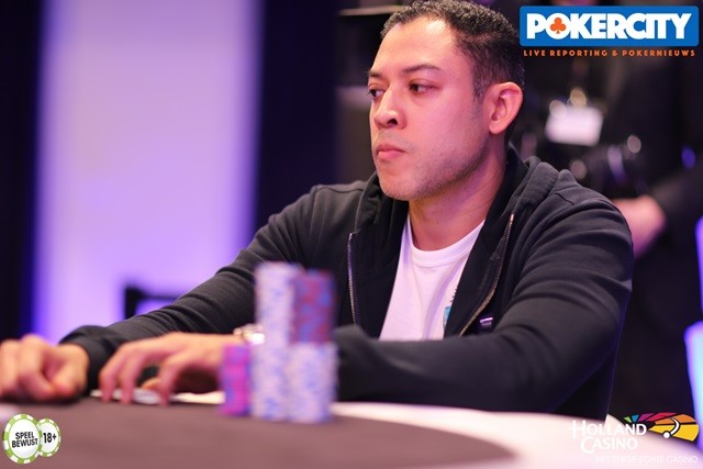http://www.pokercity.nl/uploads/lrFoto/event1575/IMG_0756.jpg