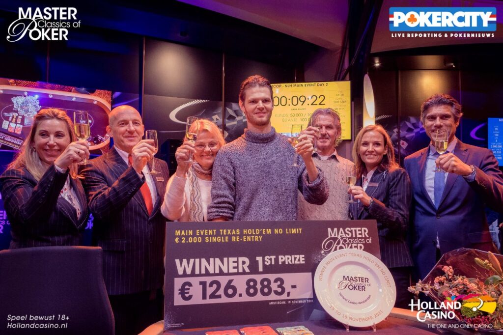 MCOP 2021 - Bas de Laat wint Main Event