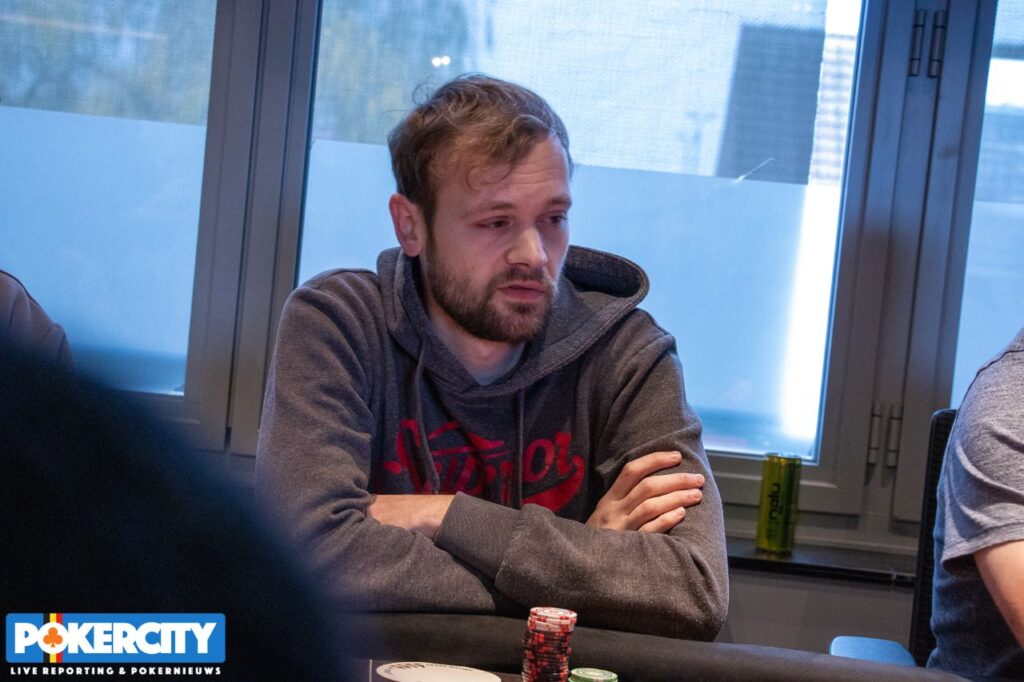 Simon Nickmans | Pokahnights The Big Bounty