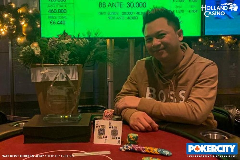 Santi Sungakapas | X-Mas Days Breda 2023