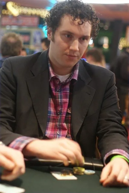 Bas Michielsen | 2010/03 - VIP Days Venlo F.O. Edition - 300 eu NLHE FO