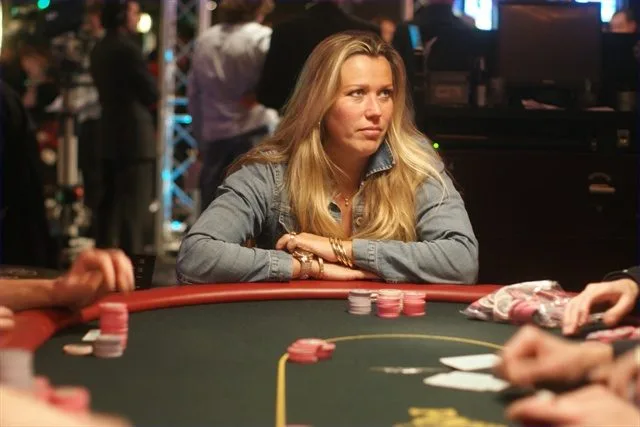 2010/11 - Master Classics of Poker - 07 - 300 eu NLHE Speed