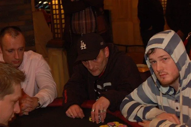 Eric Badbiet | 2008/03 - Rotterdam Easter Series of Poker - ev3 - 200 EU Freeze Out