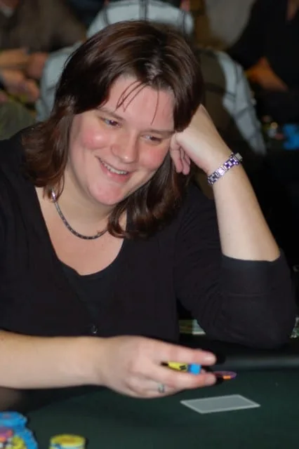 Esther van Leeuwen | 2008/04 - Nijmegen Pokervierdaagse - ev4 - 250 EU Freeze Out
