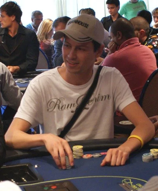 Vincent Lucardie | 2008/05 - North Sea Poker Classics - ev3 - 400eu Freeze Out