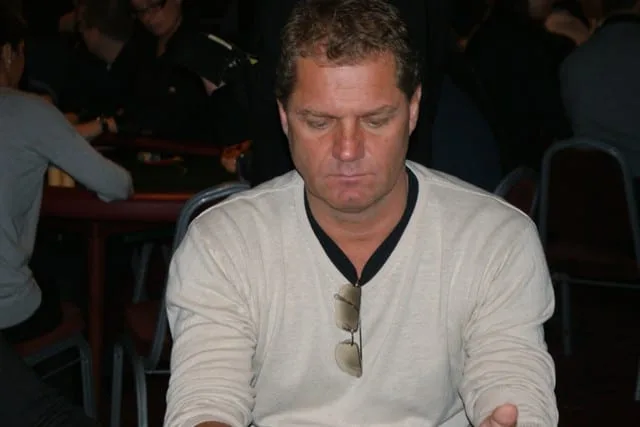 Eric van der Burg | 2008/11 - Master Classics of Poker - ev3 - Satellite Main Event