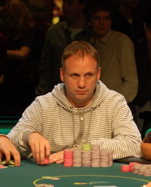 Edwin Tournier | 2008/11 - Master Classics of Poker - ev4 - MCOP Main Event