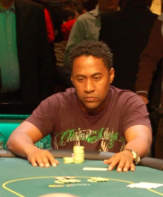 Raoul Refos | 2008/11 - Master Classics of Poker - ev4 - MCOP Main Event