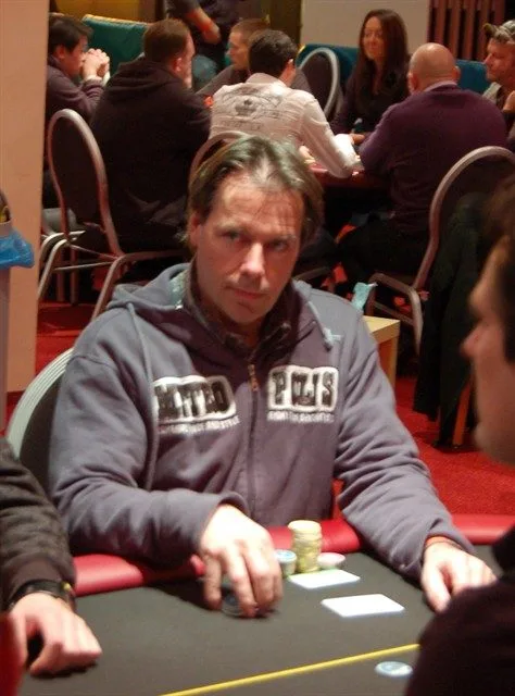 © 2026 Pokercity | Ron Schut | 2008/12 - VIP Days X-Mas Edition - 1000eu Main Event Ron Schut | 2008/12 - VIP Days X-Mas Edition - 1000eu Main Event