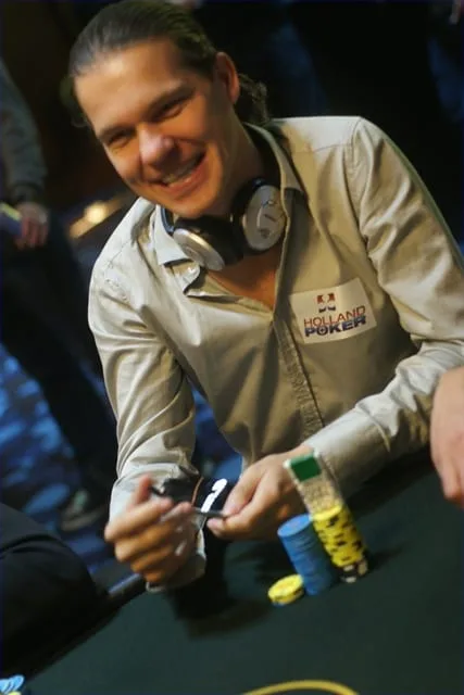© 2026 Pokercity | Jordan van Gestel | 2009/01 - DOM Classics - ev6 - 2500 eu HE F.O. Main Event Jordan van Gestel | 2009/01 - DOM Classics - ev6 - 2500 eu HE F.O. Main Event