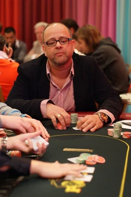 Frank Koomen | 2009/01 - DOM Classics - ev6 - 2500 eu HE F.O. Main Event