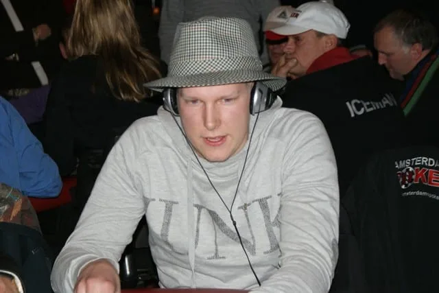 Rensink... of Rozema? | 2009/01 - DOM Classics - ev6 - 2500 eu HE F.O. Main Event