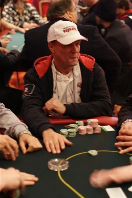 © 2026 Pokercity | Guus Janssen | 2009/01 - DOM Classics - ev6 - 2500 eu HE F.O. Main Event Guus Janssen | 2009/01 - DOM Classics - ev6 - 2500 eu HE F.O. Main Event