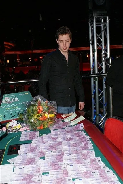 Prijzengeld | 2009/01 - DOM Classics - ev6 - 2500 eu HE F.O. Main Event