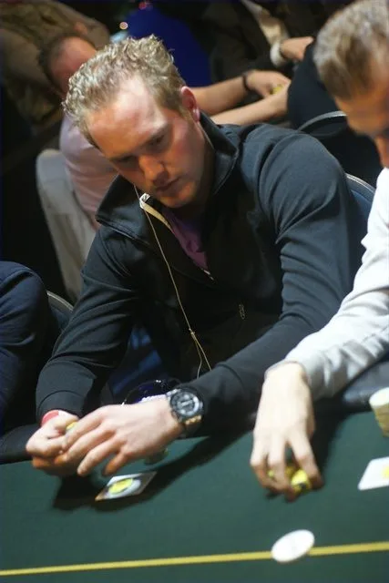 © 2026 Pokercity | Andre van de Venne | 2009/01 - DOM Classics - ev8 - 1000 eu HE No Limit F.O. Andre van de Venne | 2009/01 - DOM Classics - ev8 - 1000 eu HE No Limit F.O.