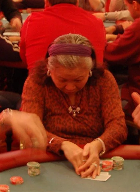 Tsai Chen | 2009/01 - DOM Classics - ev4 - 200 eu HE Rebuy + Addon