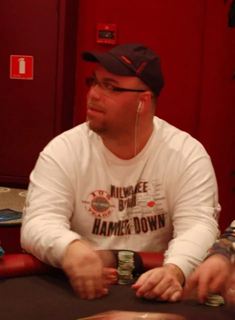 Gezi Bason | 2009/01 - DOM Classics - ev4 - 200 eu HE Rebuy + Addon
