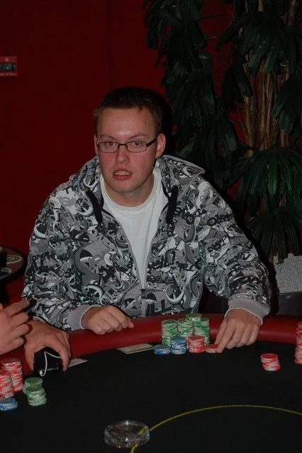 © 2026 Pokercity | Stefan Swillens | 2009/01 - DOM Classics - ev4 - 200 eu HE Rebuy + Addon Stefan Swillens | 2009/01 - DOM Classics - ev4 - 200 eu HE Rebuy + Addon