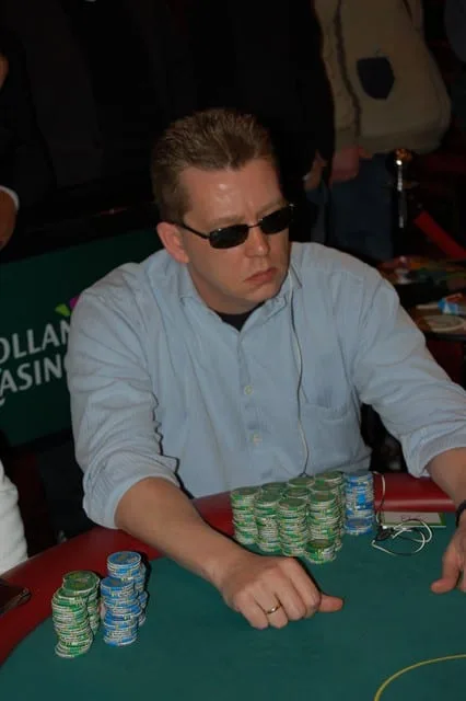 Dennis Kraak | 2009/01 - DOM Classics - ev4 - 200 eu HE Rebuy + Addon