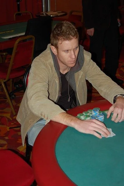 Tim vd Riet | 2009/01 - DOM Classics - ev4 - 200 eu HE Rebuy + Addon