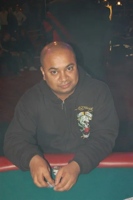 Steven Razab | 2009/01 - DOM Classics - ev4 - 200 eu HE Rebuy + Addon