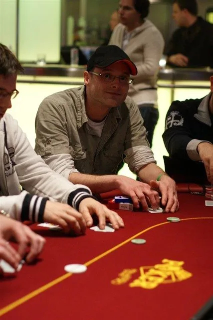 Peter Kuijpers | 2009/04 - Nijmegen Pokervierdaagse - 750 eu Main Event