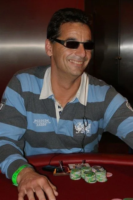 Ronald Michielsen | 2009/04 - Nijmegen Pokervierdaagse - 750 eu Main Event