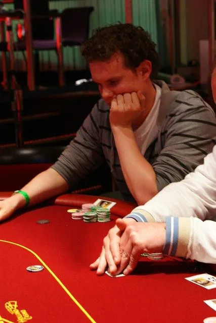 Lars Kurstjens | 2009/04 - Nijmegen Pokervierdaagse - 750 eu Main Event