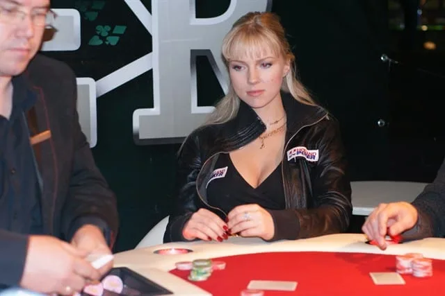 © 2026 Pokercity | Ancilla Tilia | 2009/05 - Twente Classics Enschede - Team Event (NL Holdem/PL Omaha) Ancilla Tilia | 2009/05 - Twente Classics Enschede - Team Event (NL Holdem/PL Omaha)
