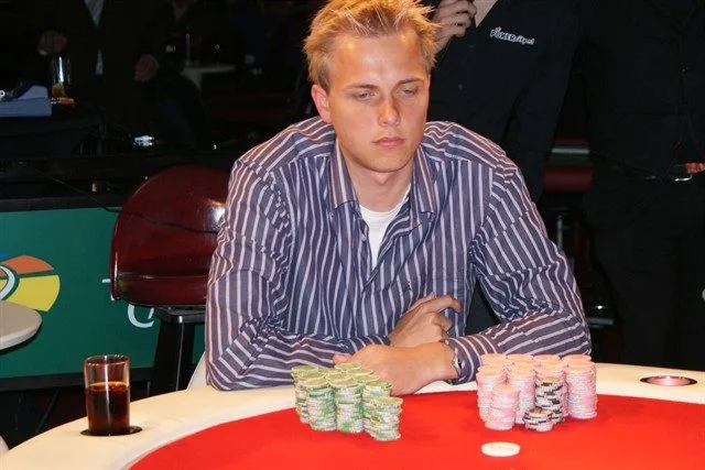 Tom Woudenberg Heads up | 2009/05 - Twente Classics Enschede - 2000 eu Freeze Out Main Event