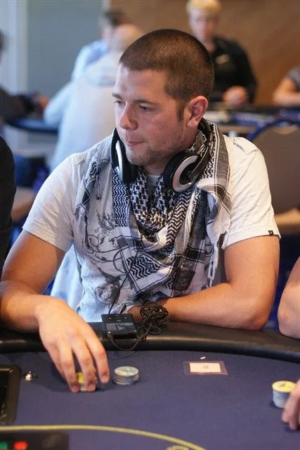 Tim van der Zwet | 2009/05 - North Sea Poker Classics - 300 eu Freeze Out