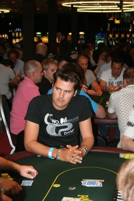 2009/07 - VIP Days Holiday Edition - 200 eu NL F.O.