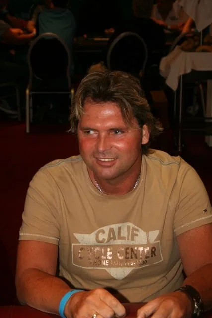 2009/07 - VIP Days Holiday Edition - 200 eu NL F.O.