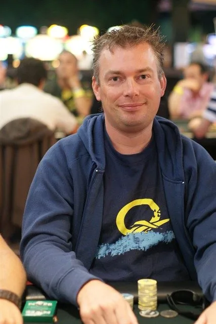 © 2026 Pokercity | Brent de Bruin | 2009/07 - VIP Days Holiday Edition - 100 eu NL RB+AO Brent de Bruin | 2009/07 - VIP Days Holiday Edition - 100 eu NL RB+AO