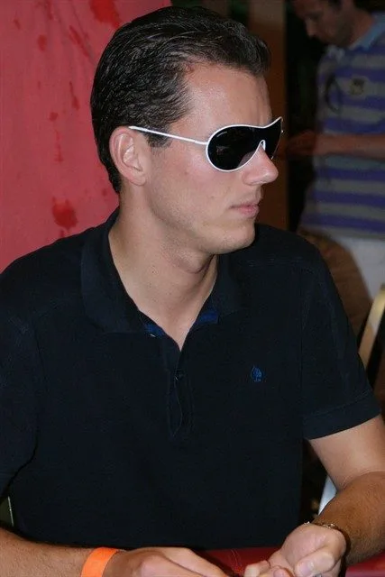 Hugo Kikkert | 2009/07 - VIP Days Holiday Edition - 500 eu Main Event