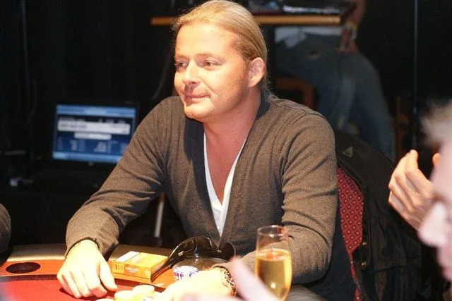 © 2026 Pokercity | Rene van Vlimmeren | 2009/09 - Valkenburg Series of Poker - 500 eu Main Event Rene van Vlimmeren | 2009/09 - Valkenburg Series of Poker - 500 eu Main Event