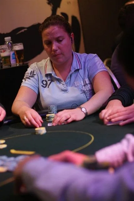 © 2026 Pokercity | Wendy van Veenendaal | 2009/10 - Dutch Open - Dutch open 2009 Wendy van Veenendaal | 2009/10 - Dutch Open - Dutch open 2009