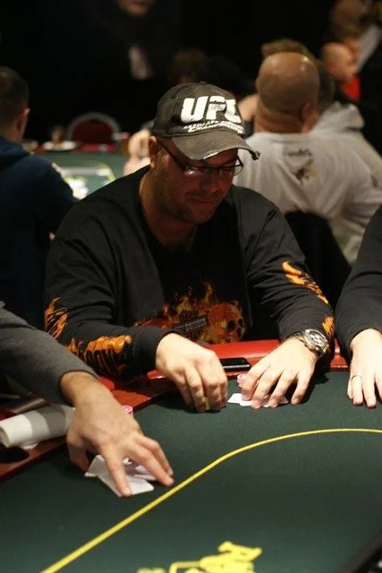 Gezi Bason | 2009/11 - Master Classics of Poker - 02 - 1000 eu PL Omaha