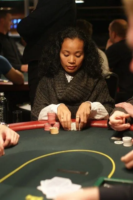 Roseline Siman | 2009/11 - Master Classics of Poker - 03 - 500 eu NLHE FO