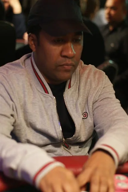 Raoul Refos | 2009/11 - Master Classics of Poker - 04 - 6000 eu Main Event