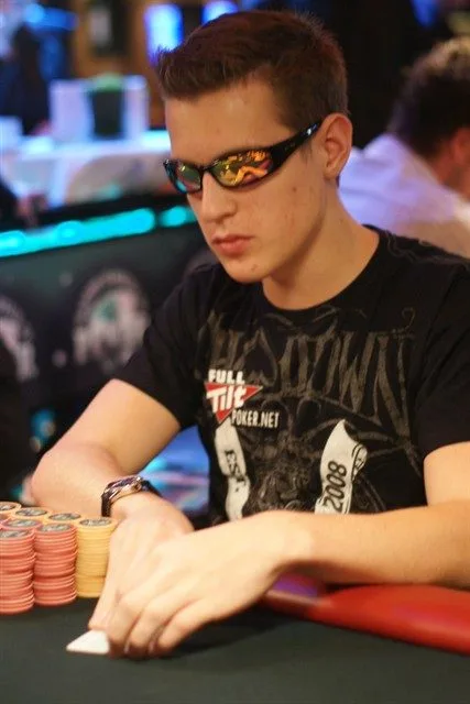 Mike McDonald (Timex) | 2009/11 - Master Classics of Poker - 06 - 750 eu NLHE FO