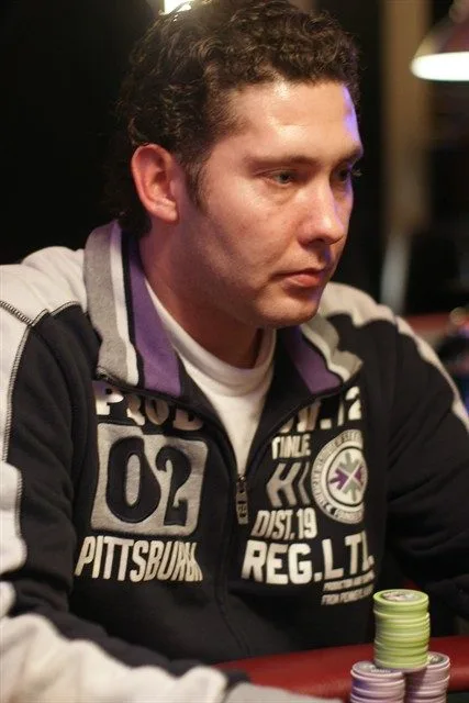 Jon Spierings | 2009/11 - Master Classics of Poker - 07 - 300 eu NLHE FO Speed