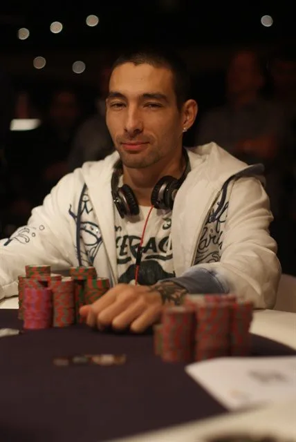 Angela Vasselli | 2009/12 - Breda Series of Poker - 1000eu Main Event