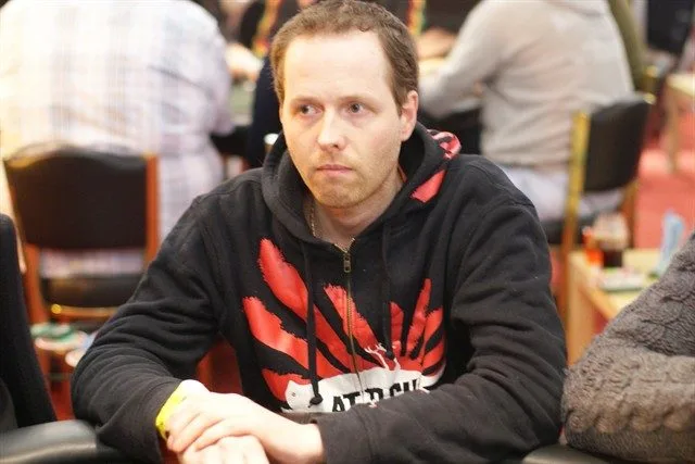 John Goossens | 2009/12 - VIP Days X-Mas Edition - 1000 eu Main Event