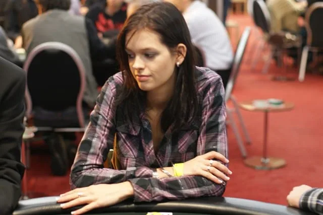 Milly Uilenbroek | 2009/12 - VIP Days X-Mas Edition - 1000 eu Main Event