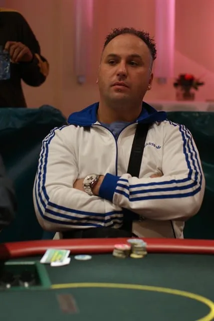 Maggen | 2009/12 - VIP Days X-Mas Edition - 1000 eu Main Event