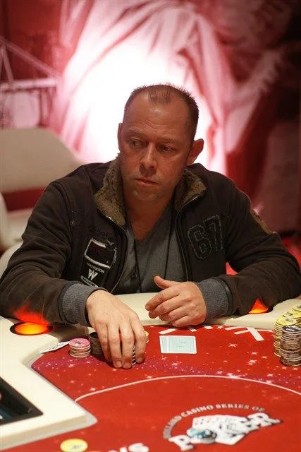 Harold Dalderop | 2009/12 - VIP Days X-Mas Edition - 1000 eu Main Event